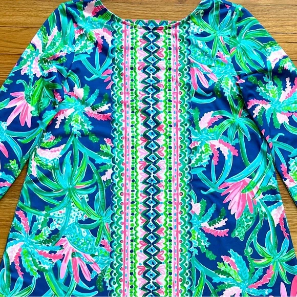 Lilly Pulitzer Small 'Macaw Blue Sweet Escape' Chilly Lilly fabric! ENC w/o tag! - Picture 2 of 5
